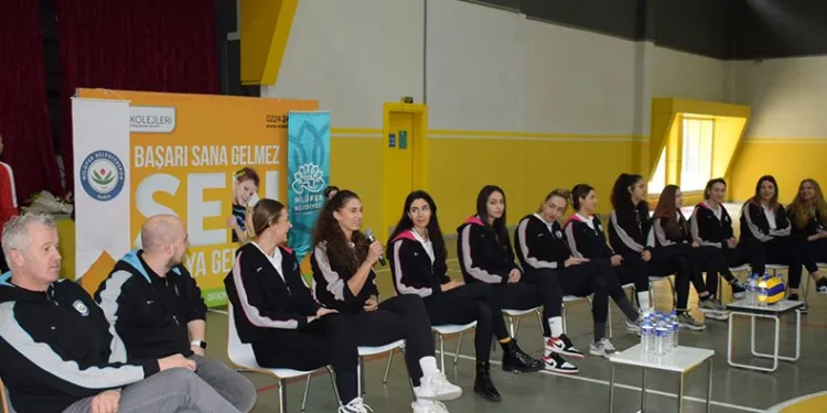 Nilüfer’in sultanları öğrencilerle buluştu