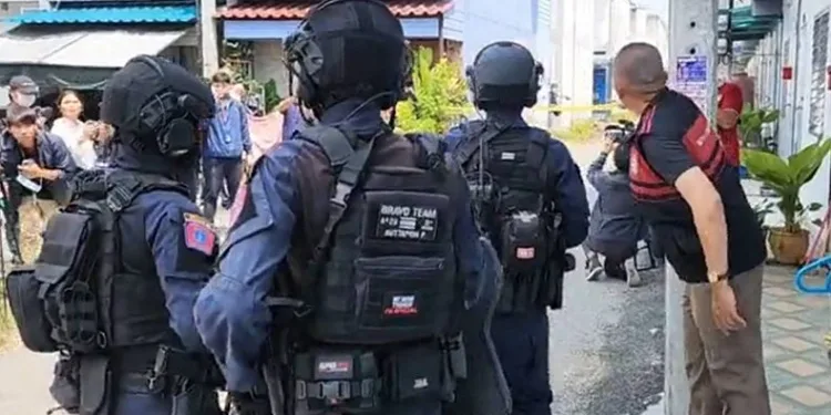 Polis müfettişine 24 saat süren operasyon