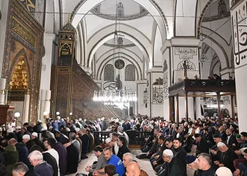 İlk teravih Ulu Cami’de