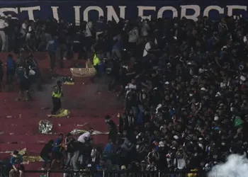Stadyum felaketinde polise hapis cezası