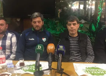 Bursaspor tribün liderleri Bursasporlu vekil istiyorlar