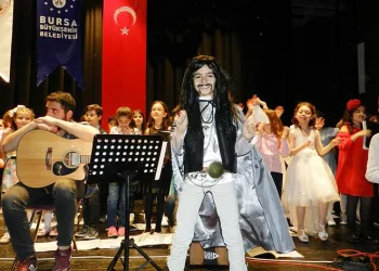 Bursa’da Barış Manço’ya vefa