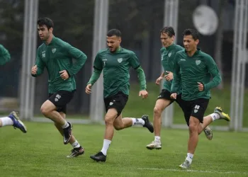 Bursaspor, A. 24Erzincanspor maçı hazırlıklarına başladı