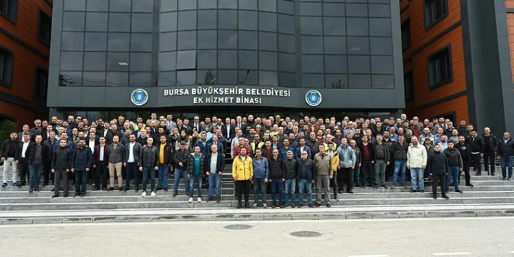 Bursa Büyükşehir ailesi bayramlaştı