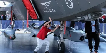 Çocukların Kızılelma’ya dokunma yarışı