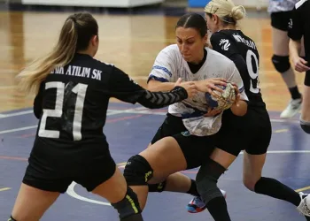 Bursa Büyükşehir Belediyespor Karaman deplasmanında