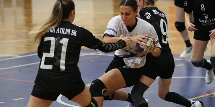 Bursa Büyükşehir Belediyespor Karaman deplasmanında