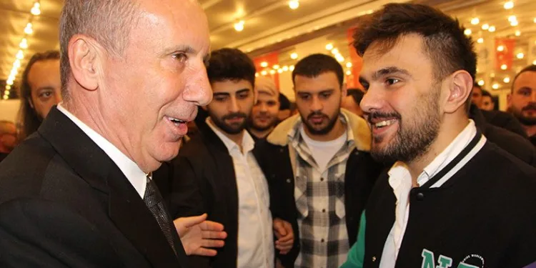 “Ne cumhur ne millet ortadan bodoslama gidiyoruz”