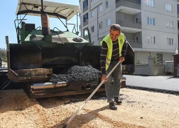 Nilüfer’de asfalt sezonu başladı