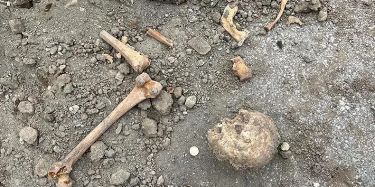 İnsan kemikleri çıktığı için durdururlmuştu