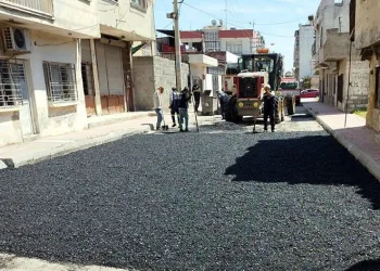 Akdeniz’de asfalt çalışmaları hız kazandı