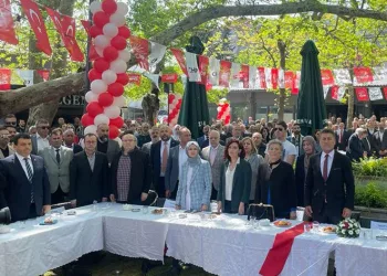 CHP Bursa İl Başkanlığı’ndan bayramlaşma