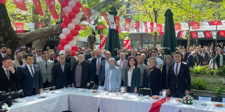 CHP Bursa İl Başkanlığı’ndan bayramlaşma