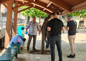 Cami avlusunda hayatını kaybetti