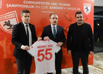 “Samsunspor hepimizi sevince boğdu”