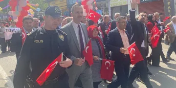 23 Nisan coşkuyla kutlandı