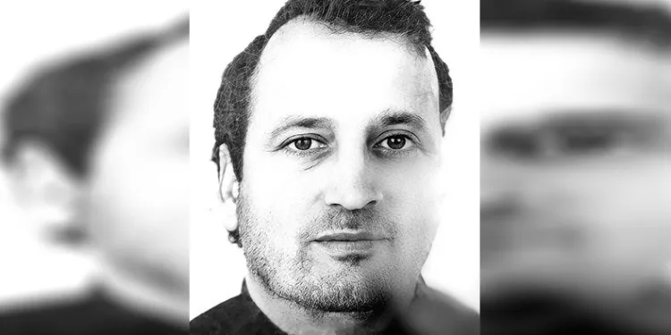 Budamak için çıktığı ağaçta ölü bulundu