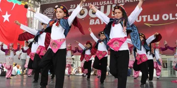 23 Nisan coşkusu doyasıya yaşandı