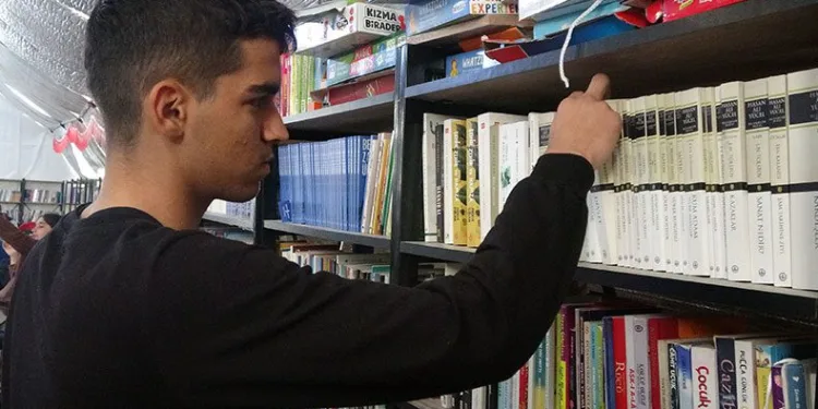 Çadır kentte tıp fakültesi hayali