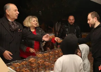 Nilüfer Belediyesi’nden kandil simidi ikramı