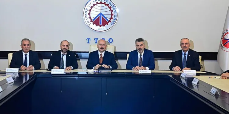 Bakan Karaismailoğlu’ndan TTSO’ya ziyaret