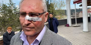Müezzine tekme ve yumruklu darp