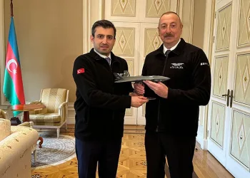 Aliyev, Selçuk Bayraktar’ı kabul etti