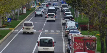 Kara taşıt sayısı 305 bini geçti