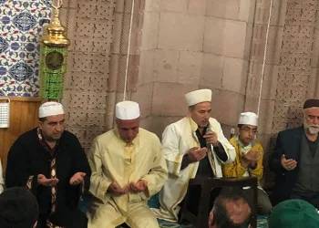 Özdereli Kur’an bülbüllerinden vefa örneği