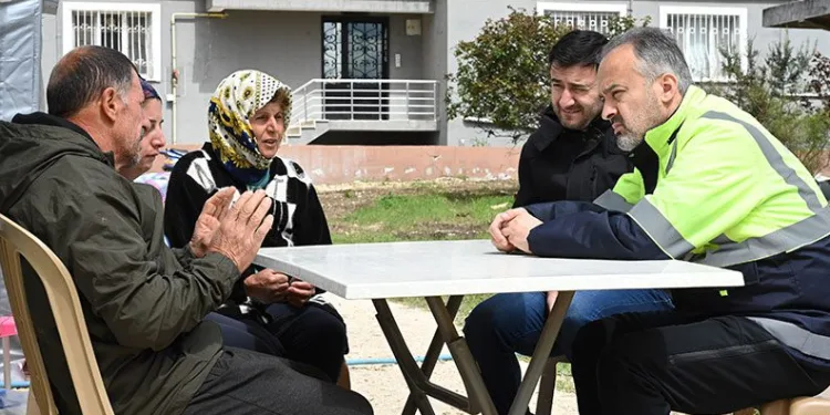 Hataylı afetzedelere Bursa morali