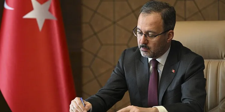 Türkiye’nin adaylık dosyası imzalandı