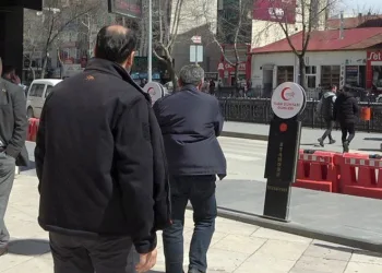 Mesajları okumadan onayladı, 40 binTL dolandırıldı
