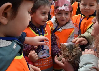 Anaokulu öğrencileri Doğal Yaşam Merkezi’nde