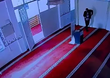 Sadaka kutusundan hırsızlık