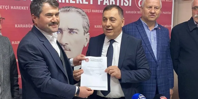MHP’li Karagül adaylıktan istifa etti