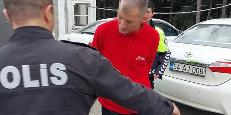 Karısını bıçakla yaralayan koca tutuklandı