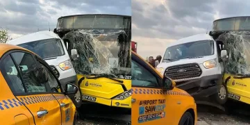 İETT otobüsü ile servis minibüsü çarpıştı