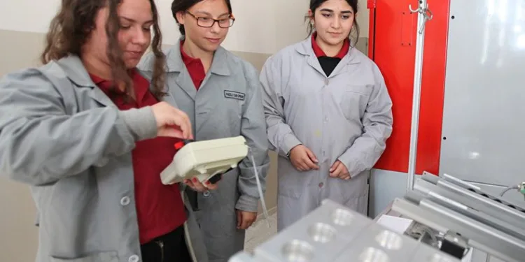 MEB, uluslararası meslek liselerini yaygınlaştırıyor