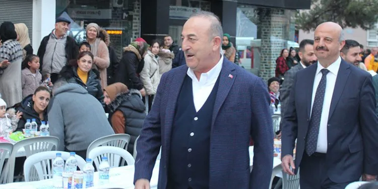 “Türkiye savunma sanayiinde dünyada bir yıldızdır”
