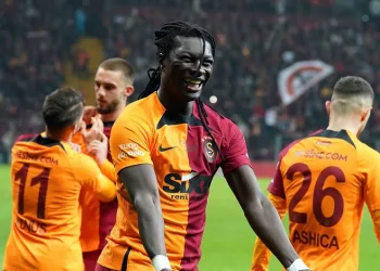 Bafetimbi Gomis: “Sonuçtan sorumlu olamam, çünkü sahada değildim”