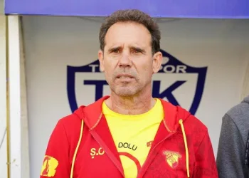 Göztepe Teknik Direktörü Şakir Özkayımoğlu: “Bizim açımızdan çok kritik bir maçtı”