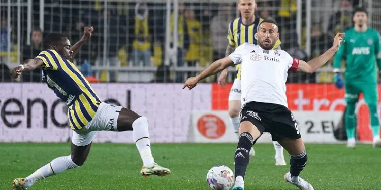 Spor Toto Süper Lig: Fenerbahçe: 2 – Beşiktaş: 4