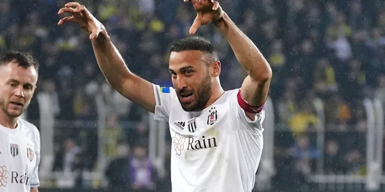 Cenk Tosun, Fenerbahçe’ye ilk gollerini attı