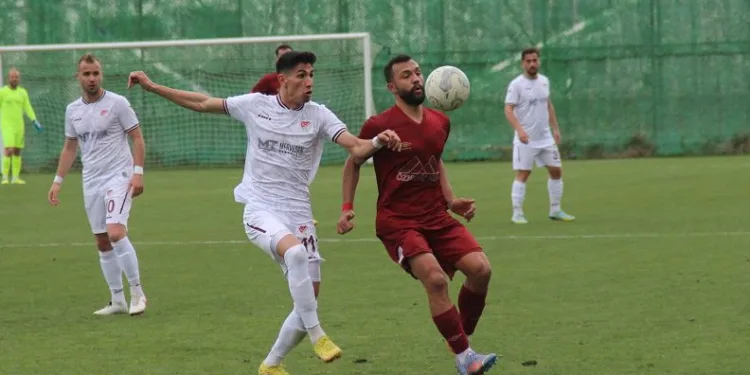 ES Elazığspor, tehlike bölgesine yaklaştı