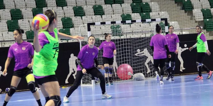 A Milli Kadın Hentbol Takımı, Dünya Şampiyonası’nın biletini Giresun’da almak istiyor