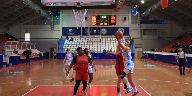 TKBL: İzmit Belediyespor: 67 – Turgutlu Belediyespor: 72