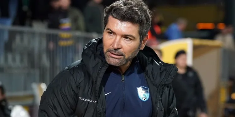 Erzurumspor Teknik Direktörü Hakan Kutlu: “Deplasmanda Eyüpspor’dan 1 puan almak kötü bir sonuç değil”