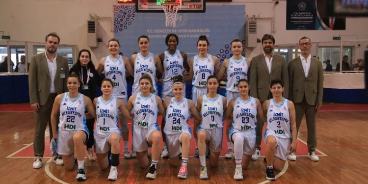 İzmit Belediyespor’dan hakem açıklaması