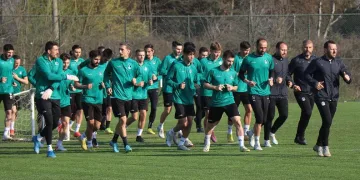 Sakaryaspor: “TFF’den ivedilikle Altay-Sakaryaspor maçının VAR kayıtlarını açıklamasını talep ediyoruz”
