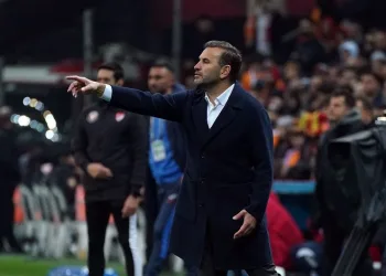 Galatasaray Teknik Direktörü Okan Buruk: “Kafamızı kaldırıp devam edeceğiz”
